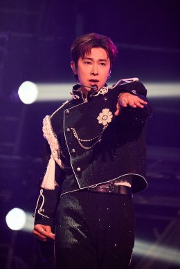 U-KNOW (ยูโนว์) พาสัมผัสโลกดนตรีหลากหลายมิติผ่านซิงเกิลใหม่ "Times Tickin" พร้อมประสบความสำเร็จกับการเปิดฉากคอนเสิร์ตเดี่ยวครั้งแรกที่กรุงโซล "U-KNOW PROJECT 26 : SCENE#1" รอมาเจอแฟนชาวไทยในวันที่ 29 สิงหาคมนี้ ซื้อบัตรได้แล้ววันนี้!